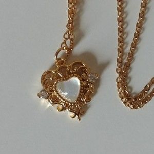 18K Gold Plated Heart Love Necklace Pendant with 17 inch Gold Chain